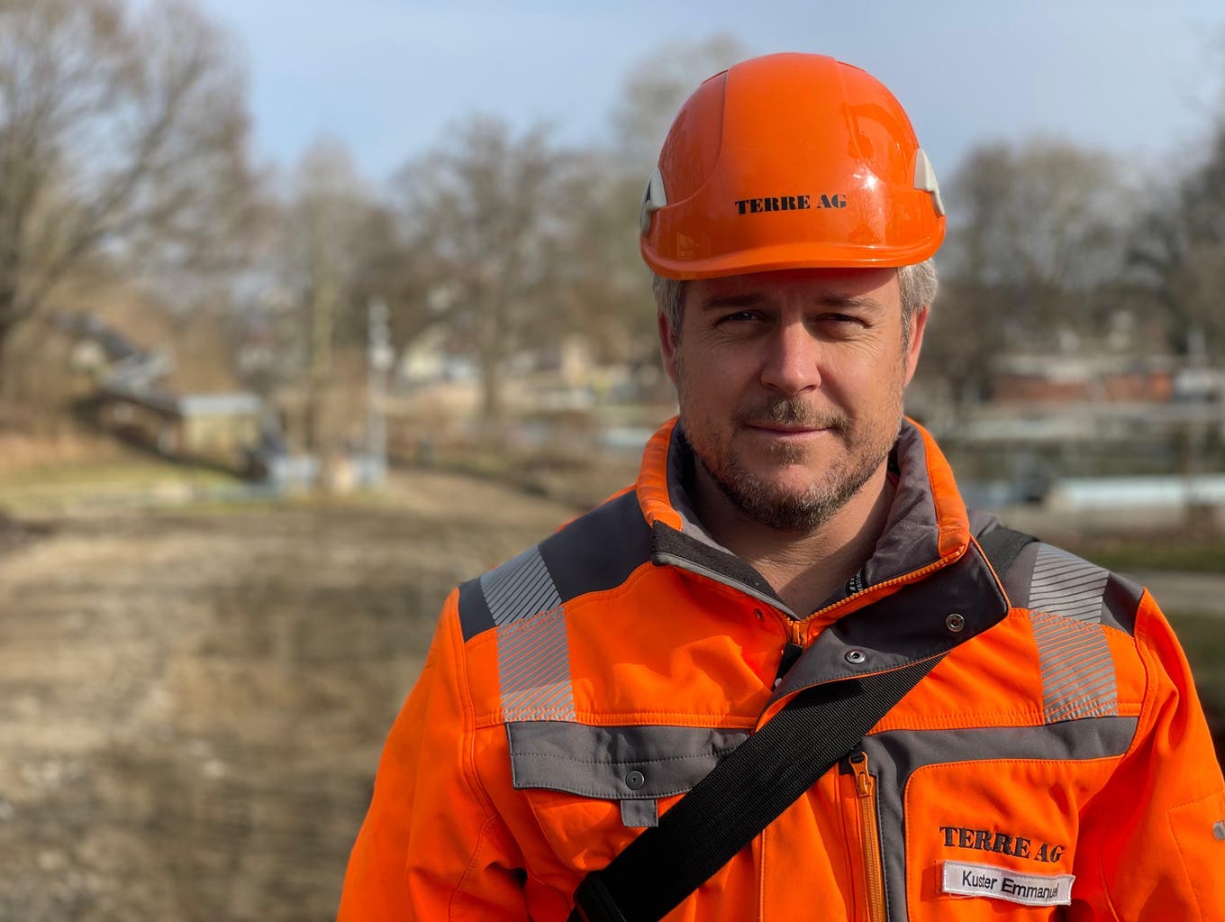 Emmanuel Kuster (Terre AG), Altlastenbegleiter im Schwimmbad Schachen.